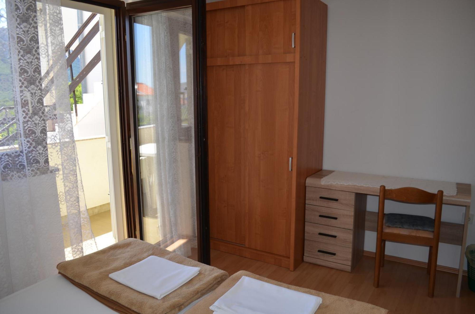 Apartments Aneva 1 Baška Exteriör bild
